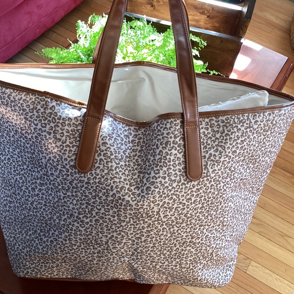 Anthropologie Le Weekend Vacation Tote Bag - Picture 4 of 6